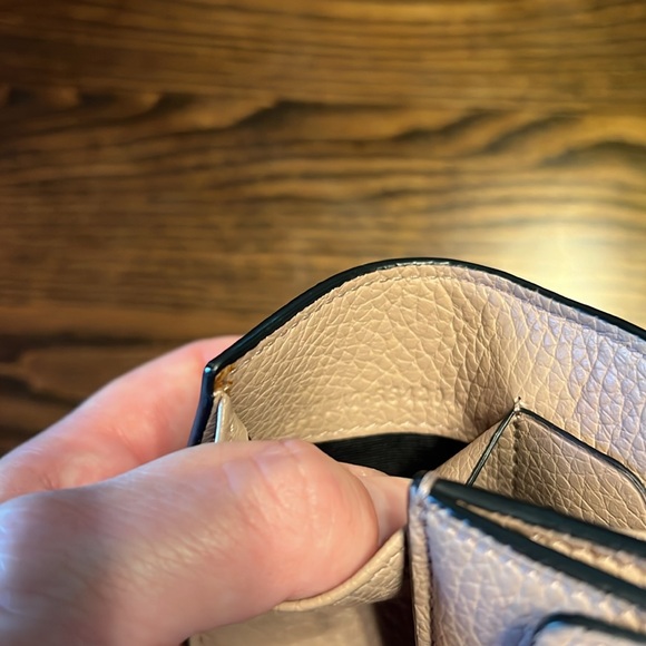 Alexander McQueen Compact Leather Wallet - Picture 12 of 12